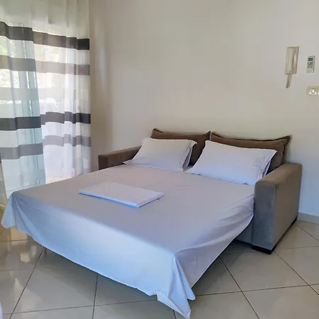 Ionian Seaview Apartment Himare